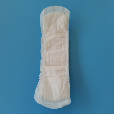 병원에 있는 산모용 패드는 신선하고 깨끗하게 느껴지도록 합니다.