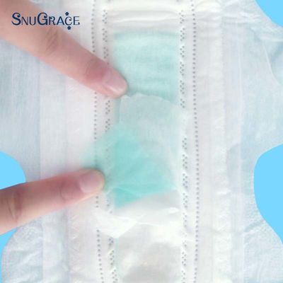 SNUGRACE 날개 디자인 여성용 초느다란 면화 위생 냅킨 OEM ODM