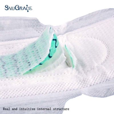 SNUGRACE 날개 디자인 여성용 초느다란 면화 위생 냅킨 OEM ODM